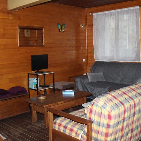 Maison De Charme Calme Entouree De Montagne Ussat 외부 사진