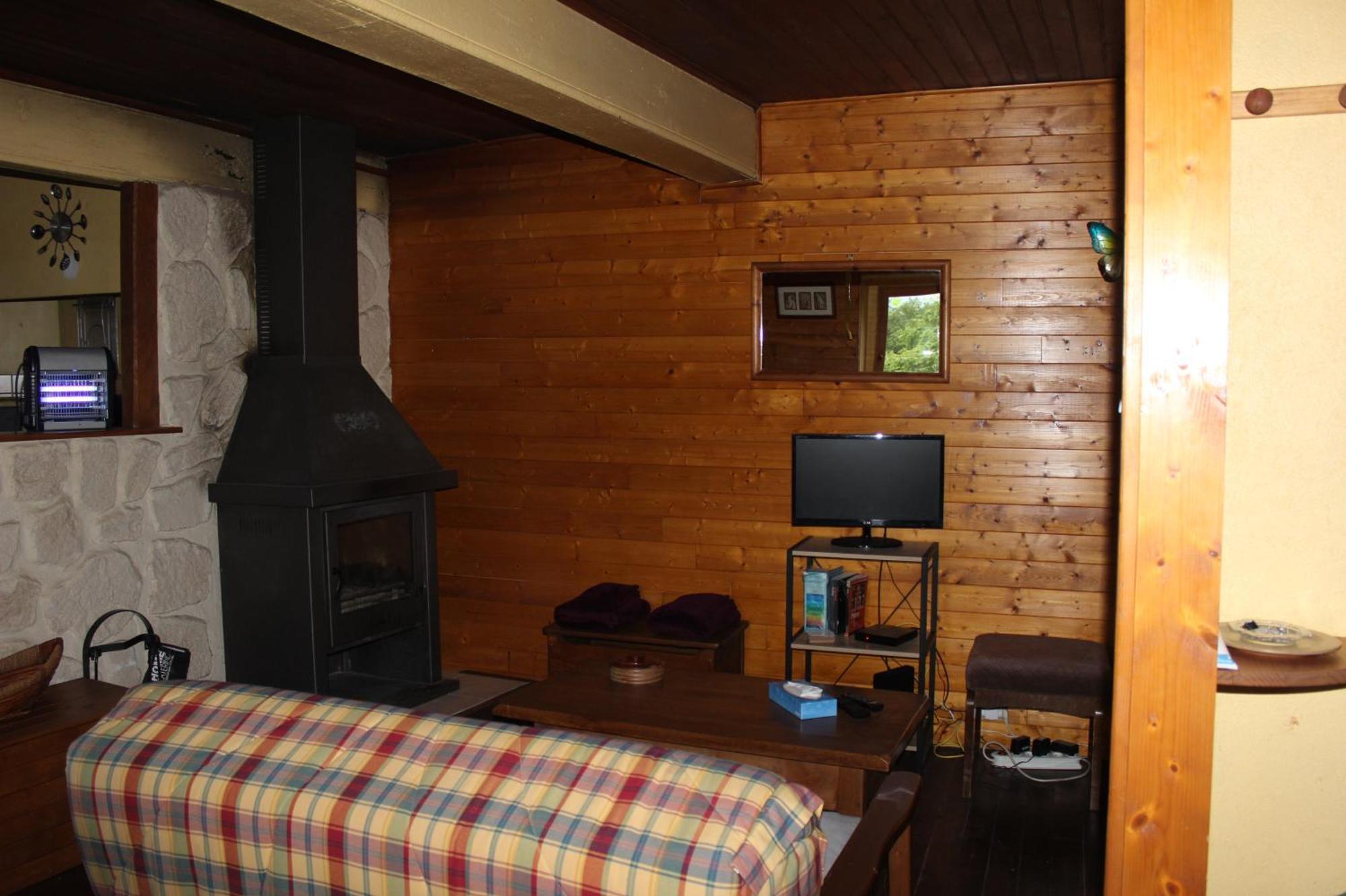 Maison De Charme Calme Entouree De Montagne Ussat 외부 사진